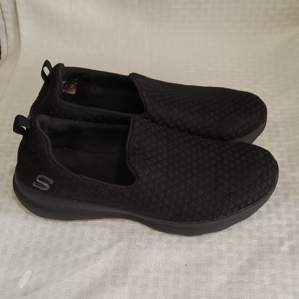 Skechers Sports Quilted Black Slipon Loafers - Picture 3 of 15